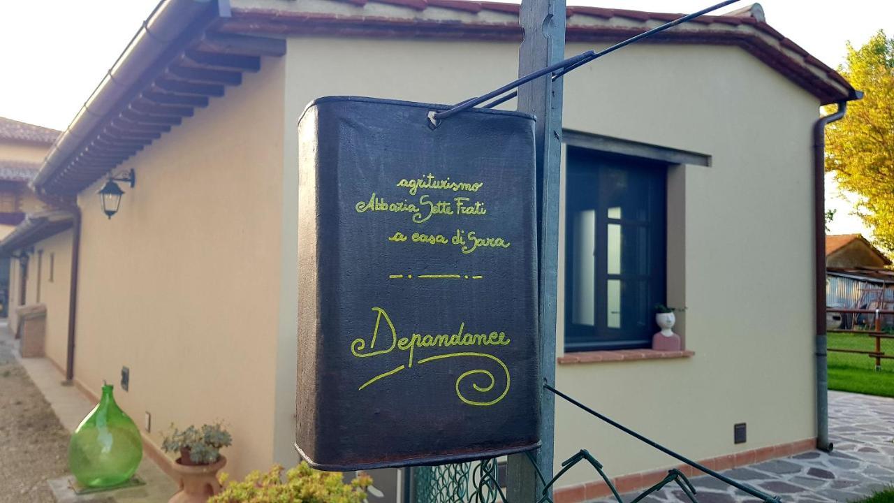 Agriturismo Abbazia Sette Frati A Casa Di Sara Pietrafitta  Luaran gambar